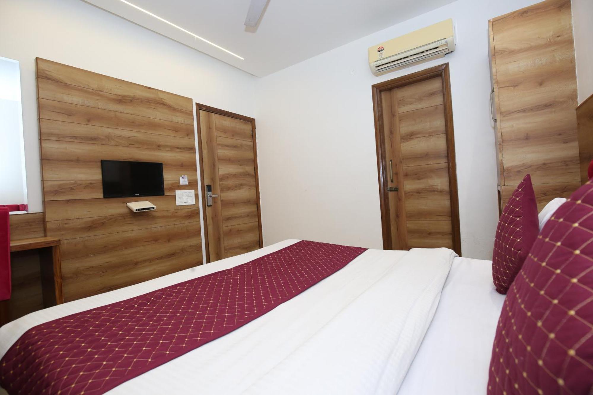 Hotel Rv Regency 阿姆利则 外观 照片