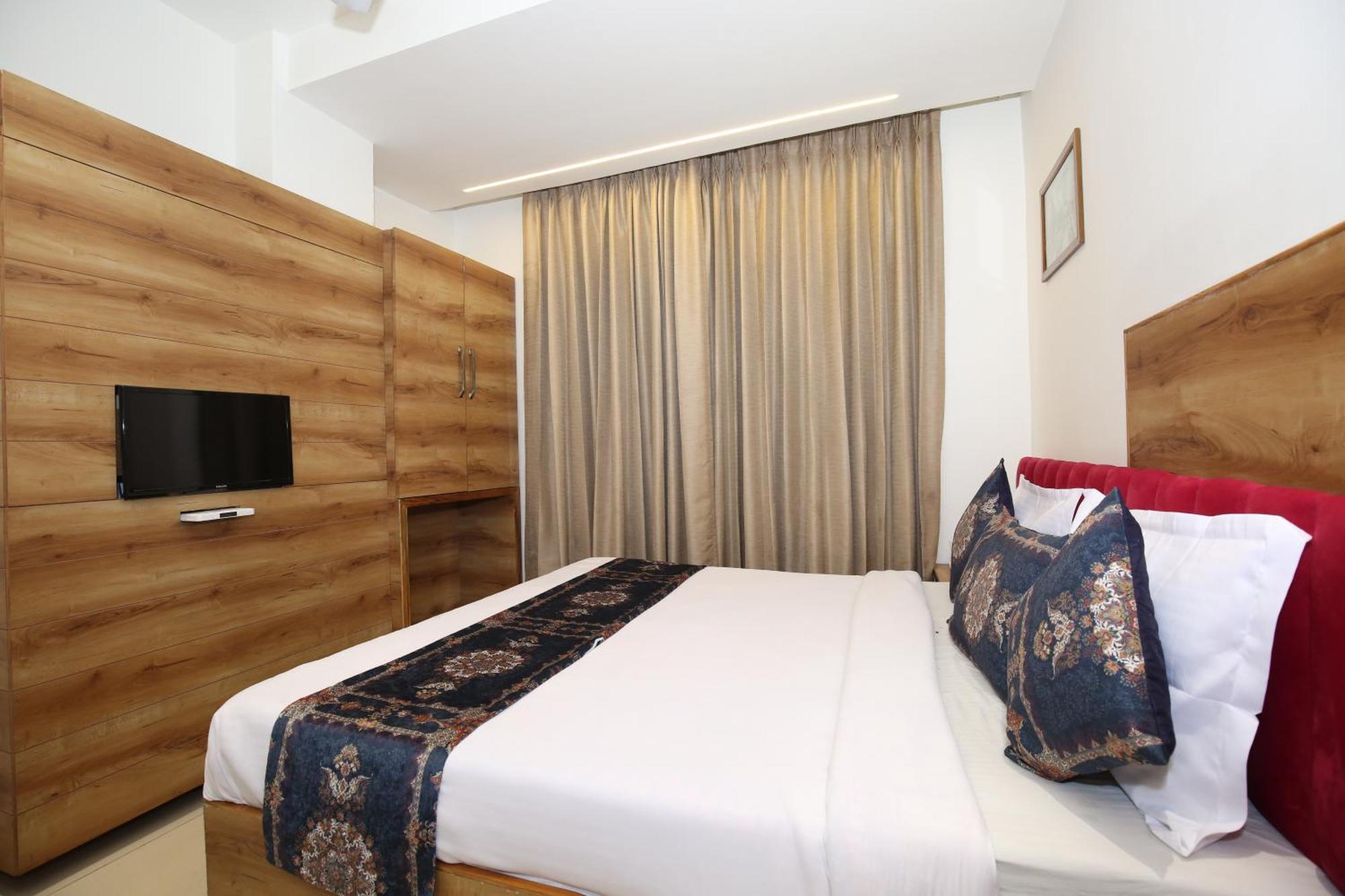Hotel Rv Regency 阿姆利则 外观 照片