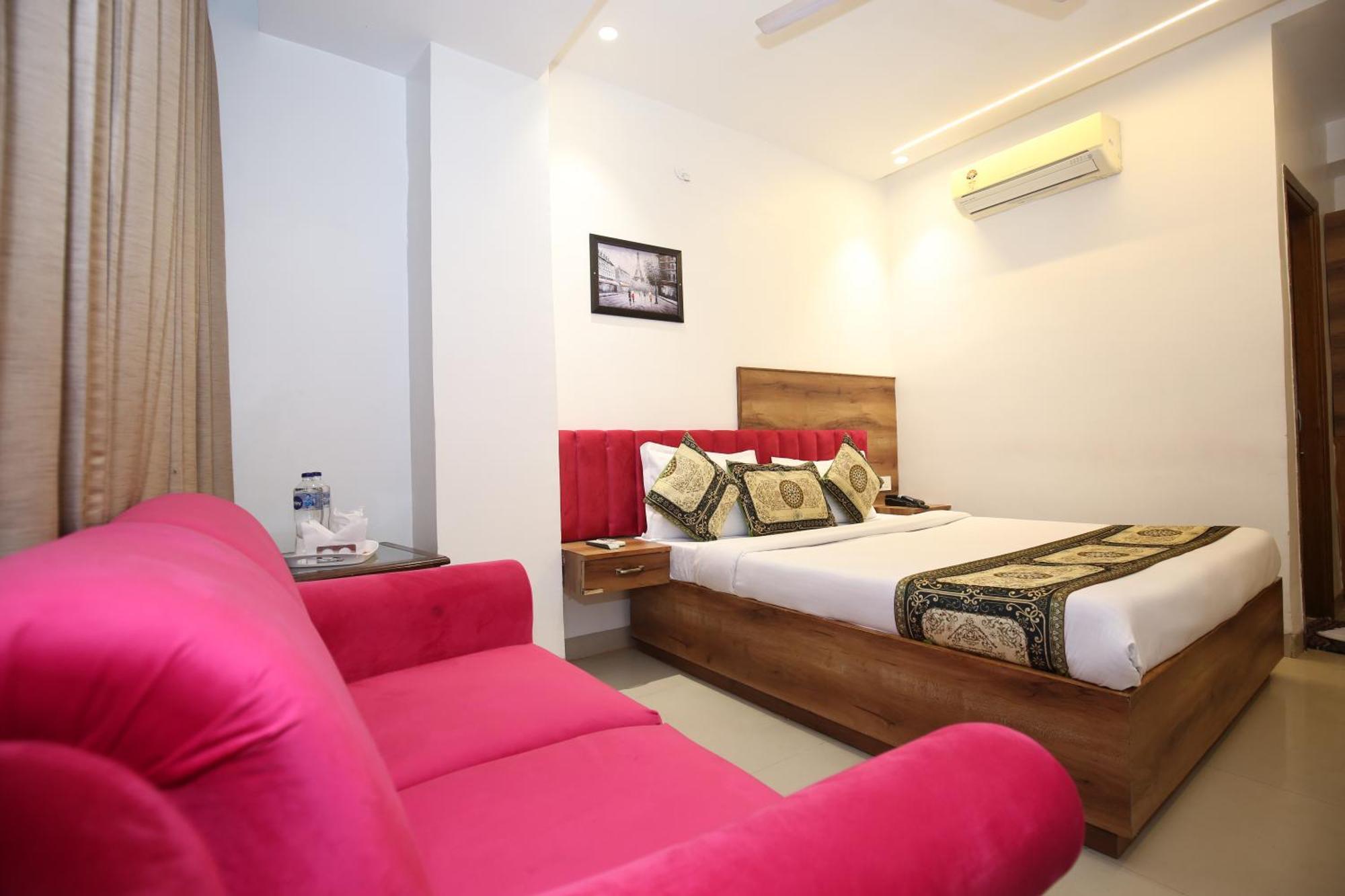 Hotel Rv Regency 阿姆利则 外观 照片